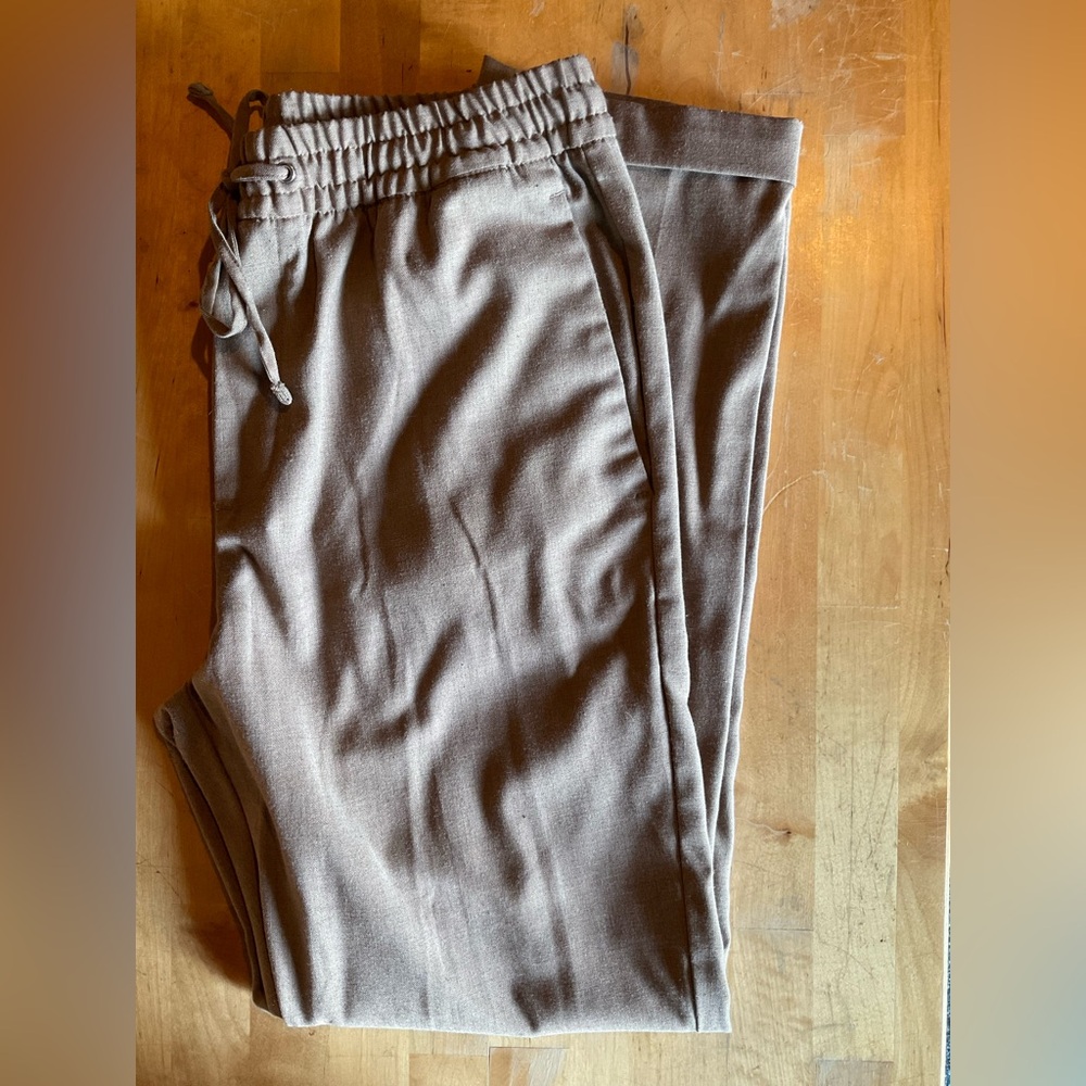 H&M Tan Sweatpants Relaxed Fit Joggers